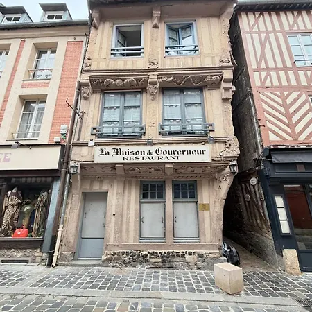 Апартаменты L'haute Du Gouverneur
